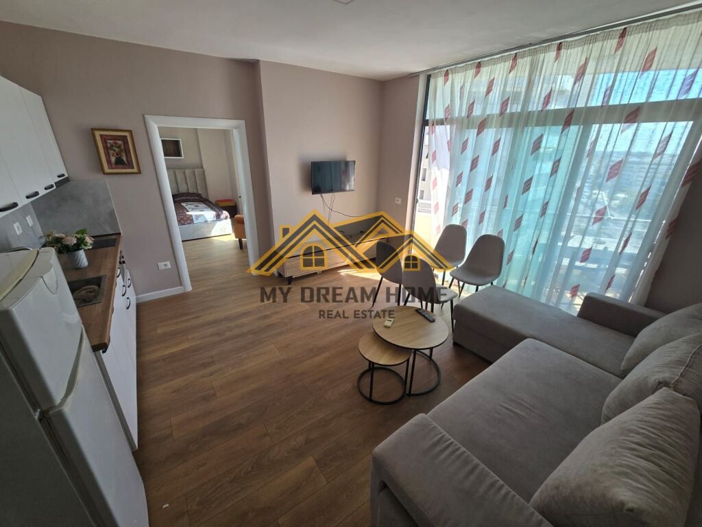 SHITET APARTAMENT TEK SHKEMBI KAVAJES DURRES!