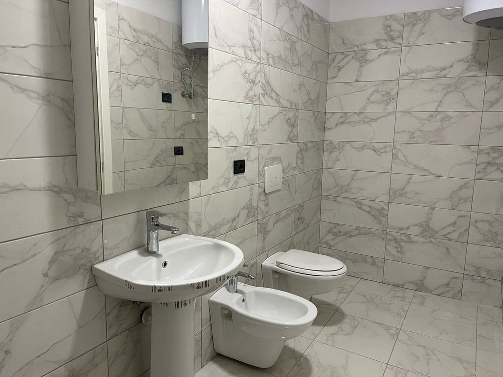 Apartament 2+1 per shitje tek Farmacia 10!
