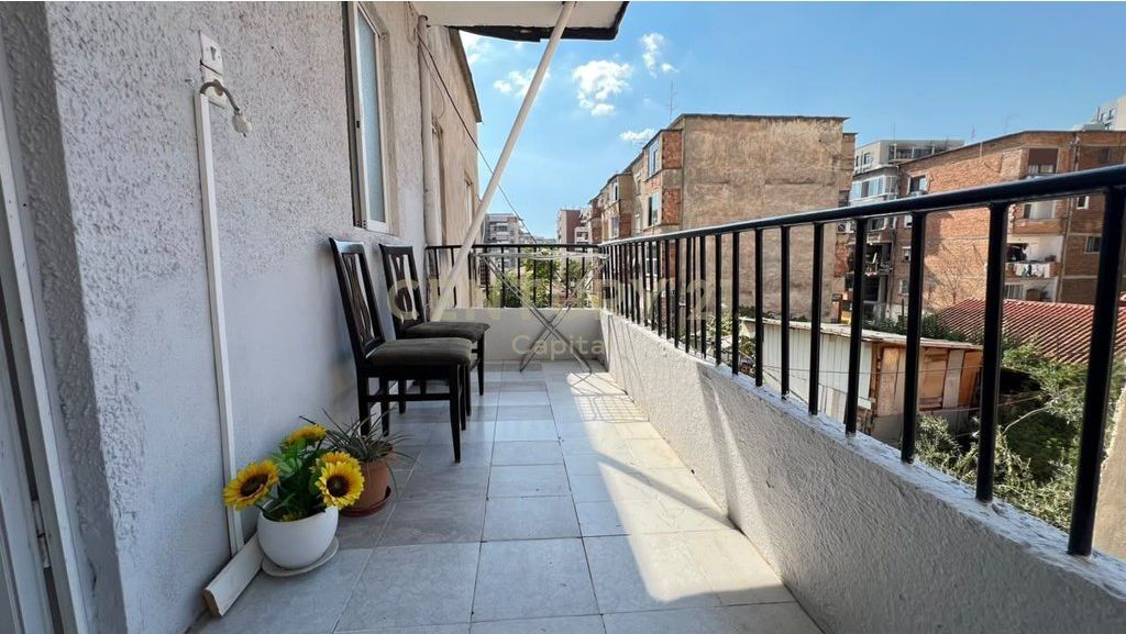 Appartamento 2+1+studio in affitto presso il Ministero degli Esteri! 750 € /Mese 75.000 Lek /Mese