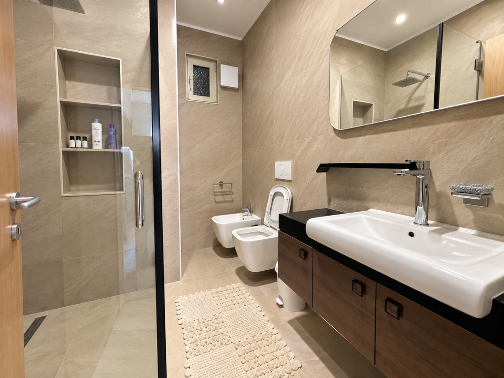 Qera, Apartament 2+1, Tregu Elektrik, Tiranë.