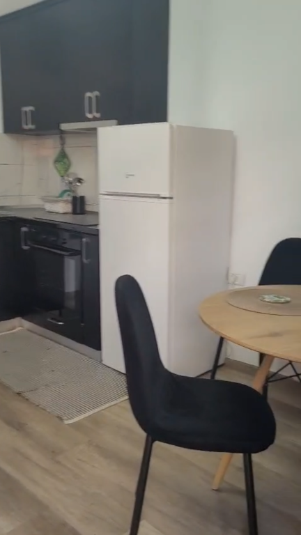 Duplex for rent Barrikadave Street !
