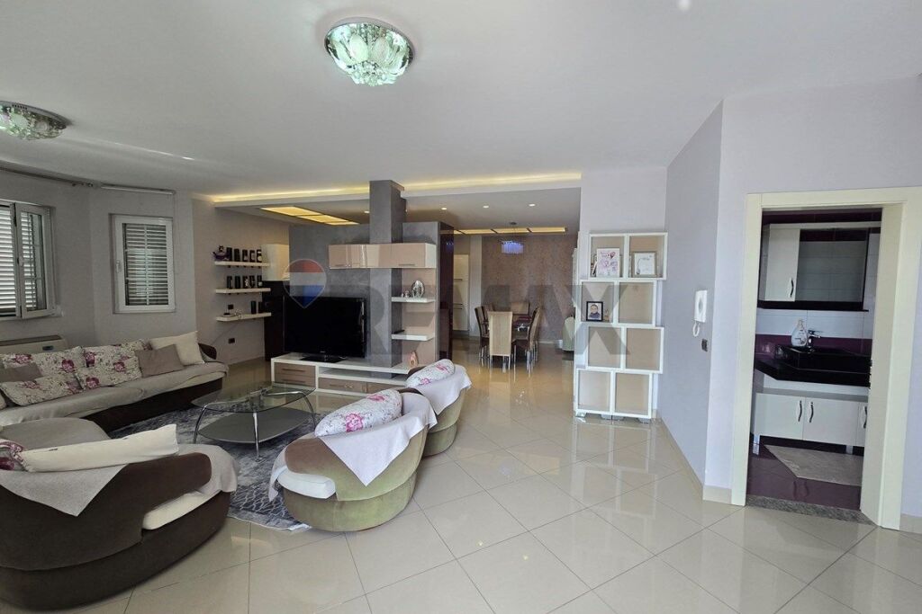 Villa - In Affitto - Paskuqan, Tirana(ID: 530411012-284)