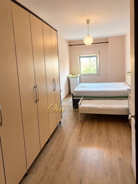 ALI DEMI APARTAMENT PER QERA 1+1