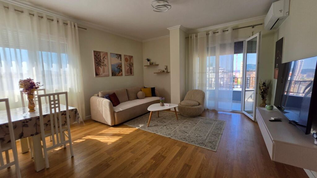 Jepet me qira apartament 2+1