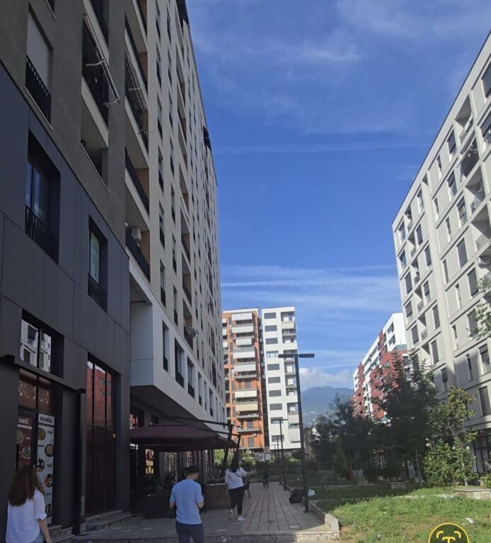 Shitet, Apartament 2+1, Kompleksi Zirkon, Rruga Kongresi Manastirit