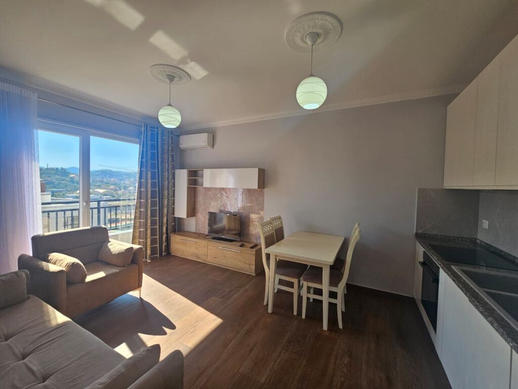 Apartament 1+1 per qira ne Astir!