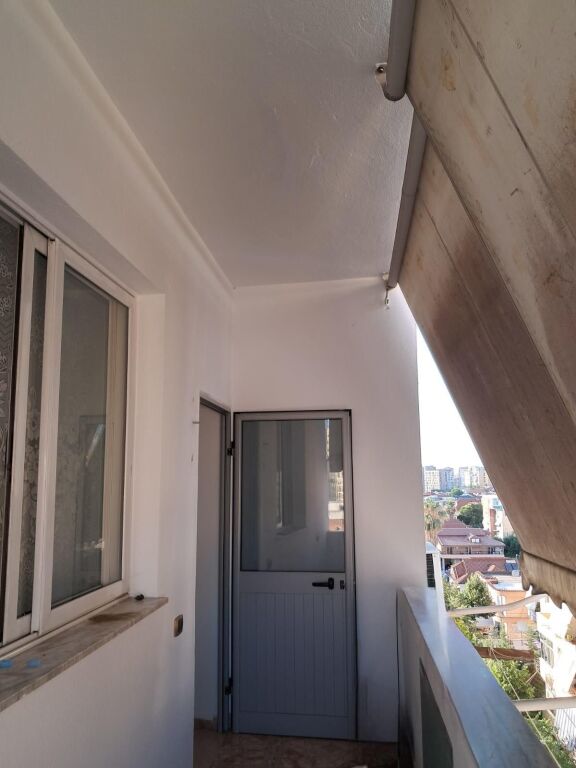 Qera | Apartament 2 + 1 | Rruga e Kavajes | 500 €/muaj
