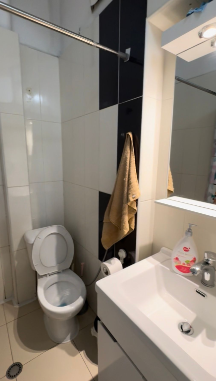 Apartament 1+1 per shitje, ne Bllok
