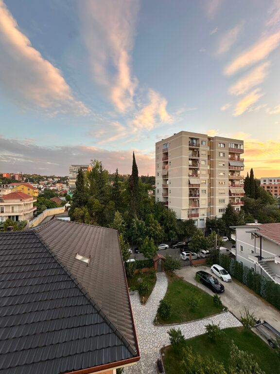 Qera, Apartament 2+1, Fakultetit Ekonomik