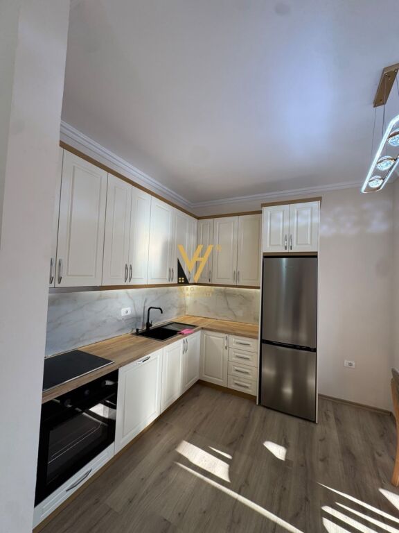 JEPET APARTAMENT 1+1+BLK ME QERA TE 5 MAJI 55.000 LEKE