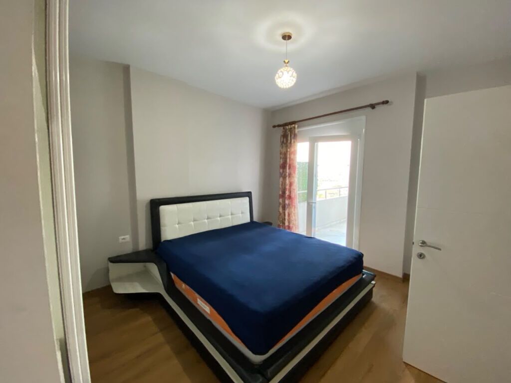 Qera, Apartament 2+1+2 , Kthesa e Kamzes, Tirane . Empire74278