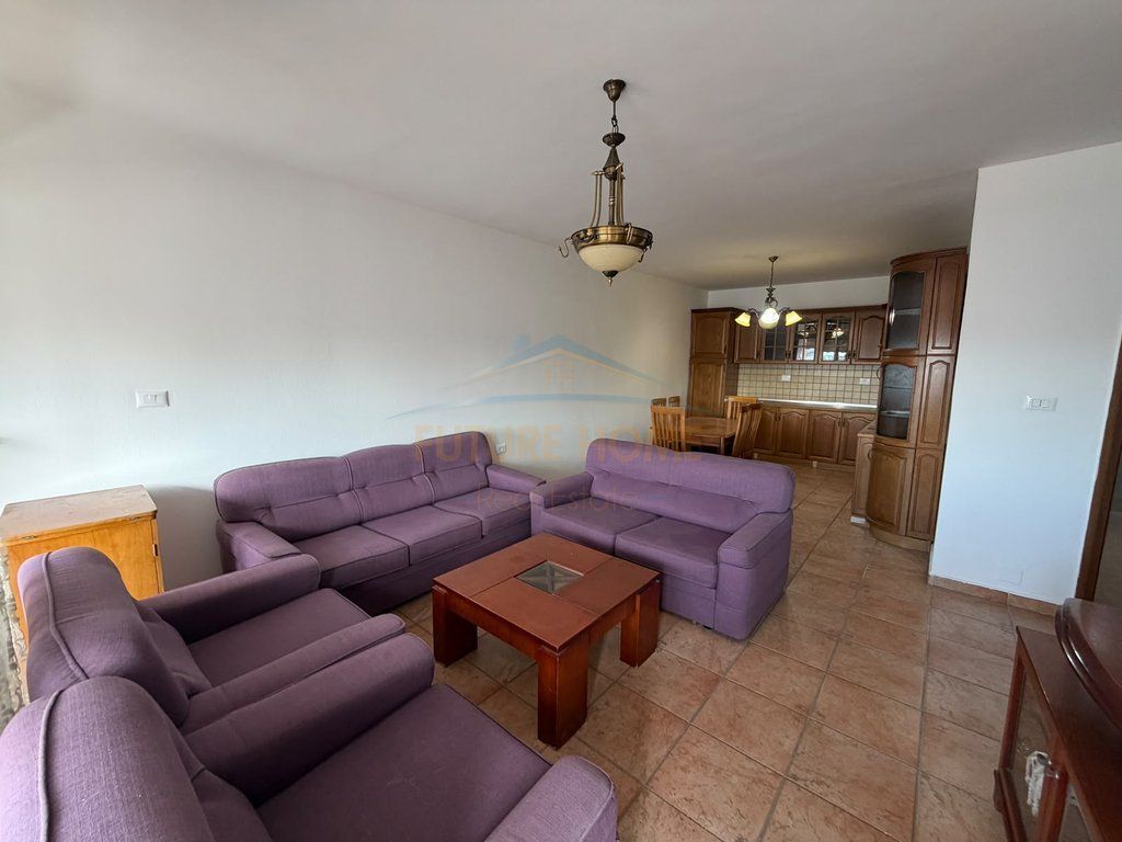 Rent, Apartment 2+1+2, Paris Commune, Tirana