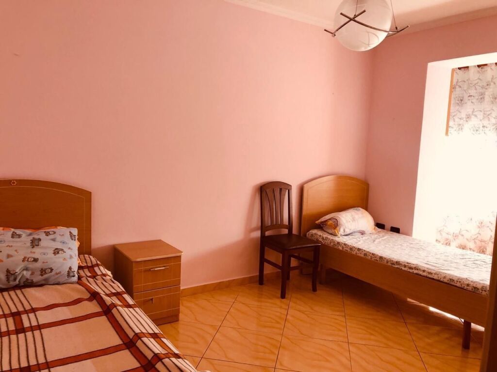 Apartament 2+1 ne Shitje Tek Varri i Bamit, prane Kryqezimit  ID 5581