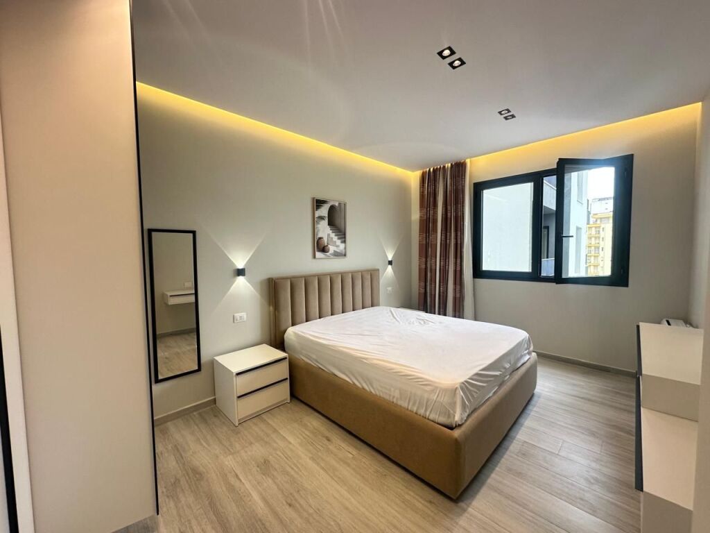 Apartament modern për qira afatgjatë Vlorë