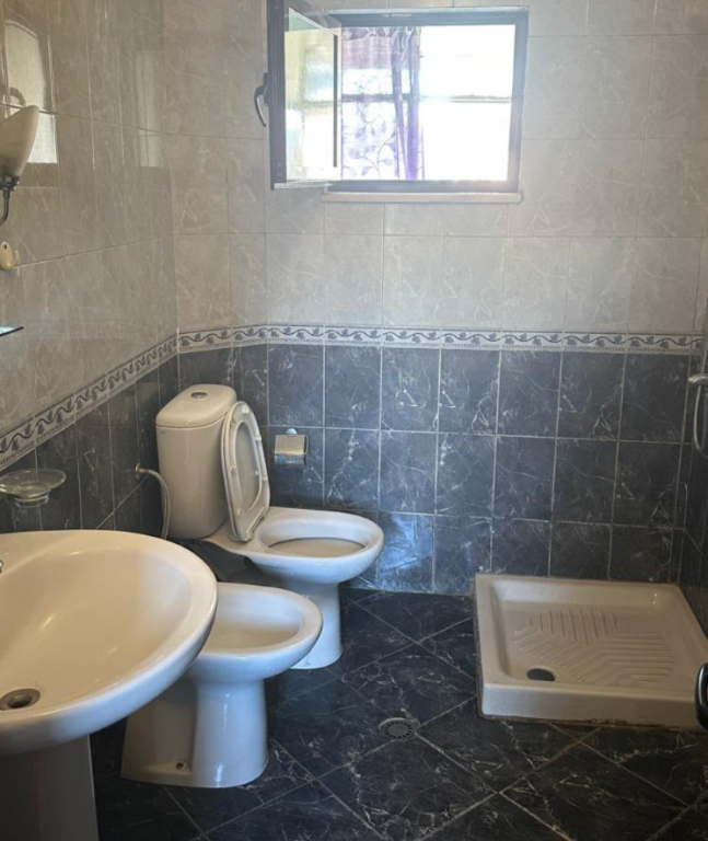 Appartamento 1+1 in vendita presso l'ex Kupola, Laprake, Via Dritan Hoxha, Zogu i Zi, ex Dogana.