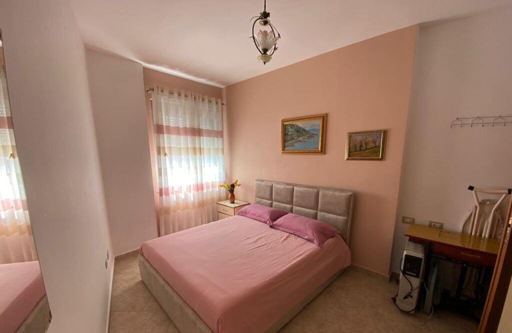 Affitto | Apartament 2 + 1 | Rruga Mine Peza | 700 €/mese