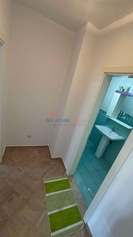 Apartament 1+1 me qera Qender ne Tirane