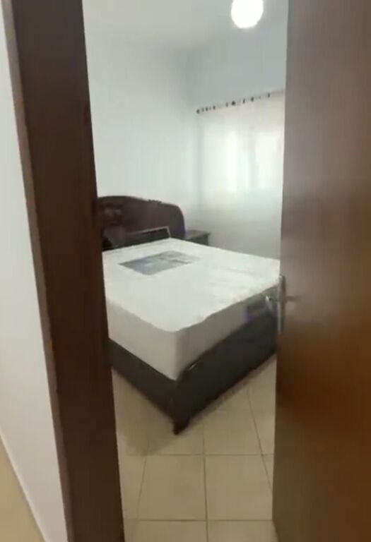 Appartamento 2+1 in affitto presso i Palazzi di Arabit, Via Don Bosko! 60.000 lek!