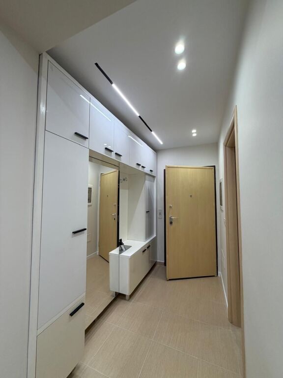 Qera,Apartament 3+1+2, TEK KOMPLEKSI NOBIS, LIQENI ARTIFICIAL