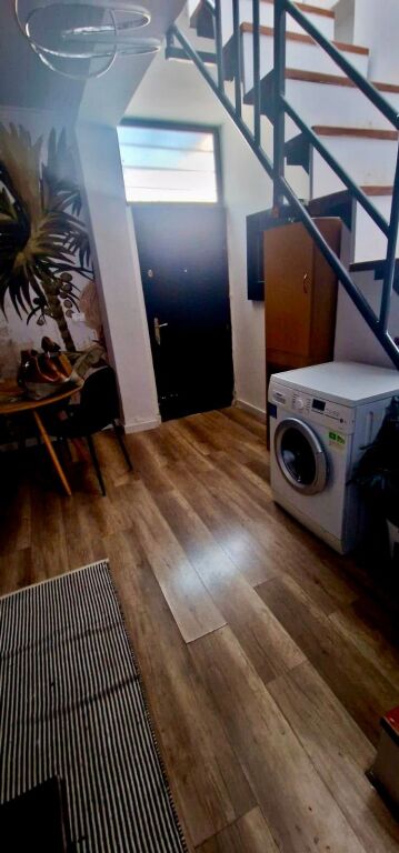 📣 QERA Apartament 1+1 (Duplex) 📍 Rruga e “Barrikadave” ✨