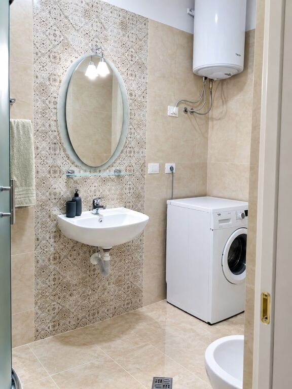 Jepet Me Qera Apartament 1+1+1 Ballkon