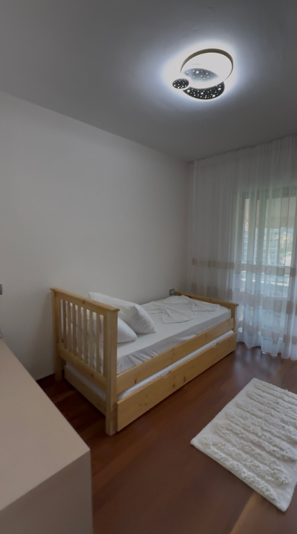 Affittasi appartamento 2+1, in Via dei Kosovari