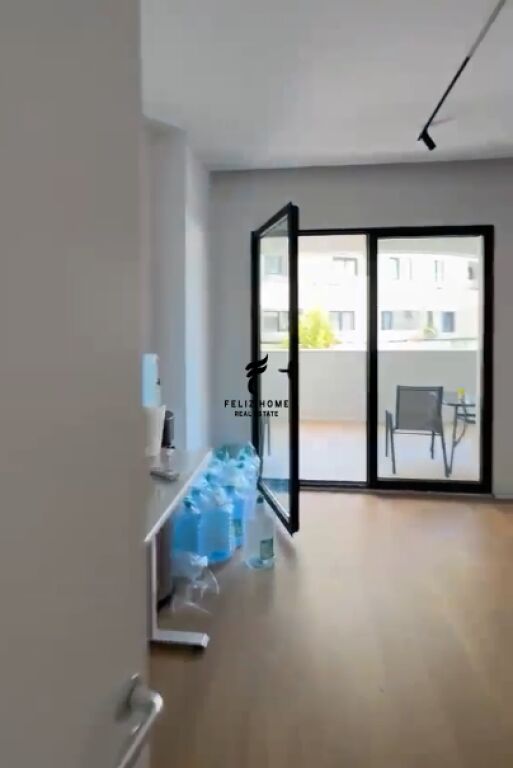 UFFICIO IN AFFITTO 120 M2 VASIL SHANTO 130.000 LEKE FH-93645