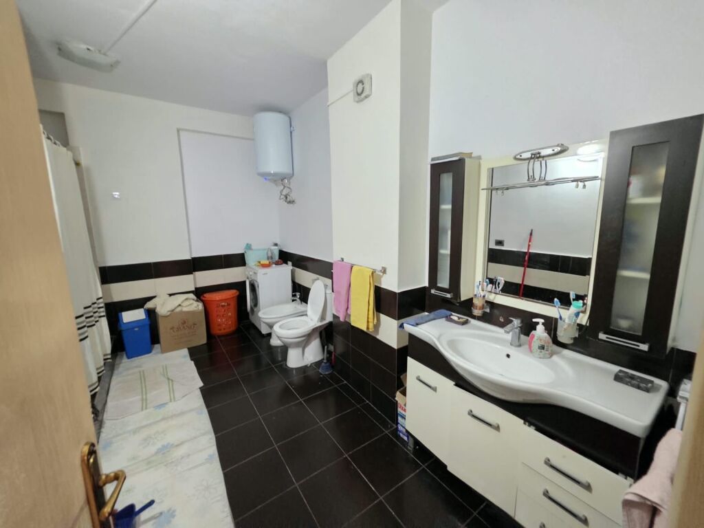 🏡 Apartament 2+1 me qera  📍 Astir, pranë Bohemit   💵 Çmimi: 50.000 Lekë muaj   