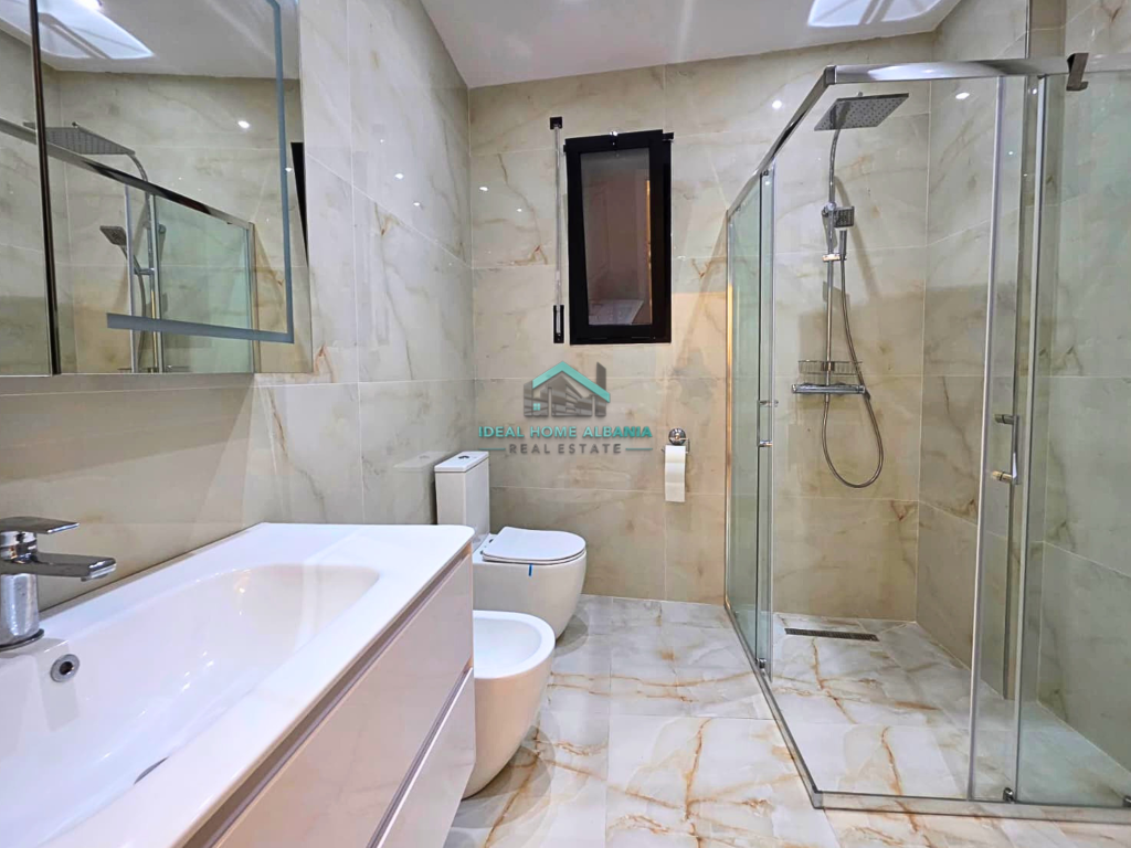 APARTAMENT 2+1 NË SHITJE – PRANË RRAPIT, VLORË