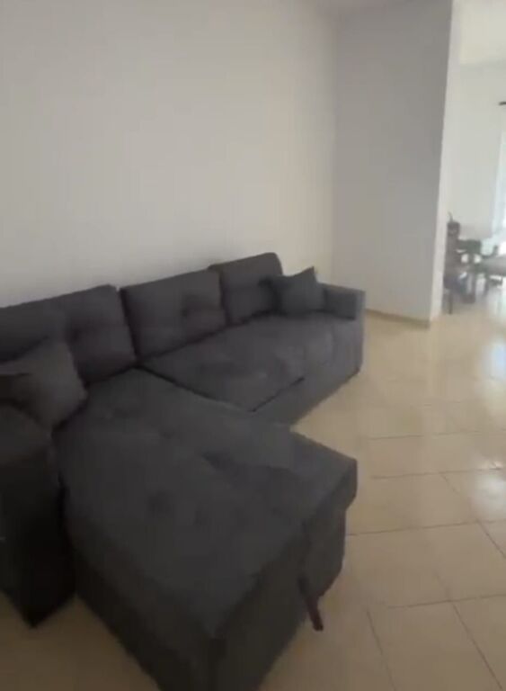 Appartamento 2+1 in affitto presso i Palazzi di Arabit, Via Don Bosko! 60.000 lek!