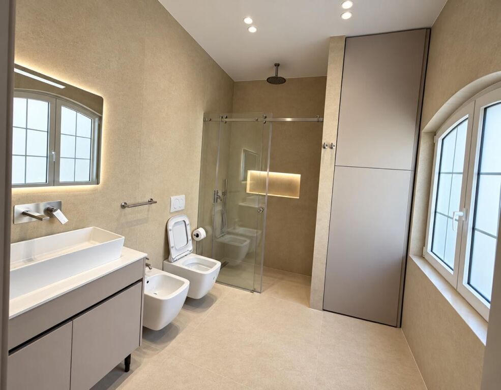 🏡 Modern 2-Bedroom Apartment for Long-Term Rent – Lungomare, Vlorë