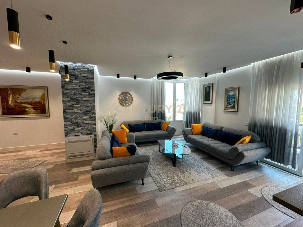 WE SELL APARTMENT WITH SEA VIEW 2+1 FURNISHED AT KAVAJA ROCK, DURRËS !