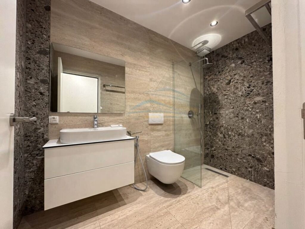 Shitet , Apartament 1+1 , Asim Vokshi , Tirane