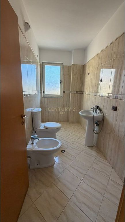 SHITET APARTAMENT 2+1+2 NE BULEVARD!