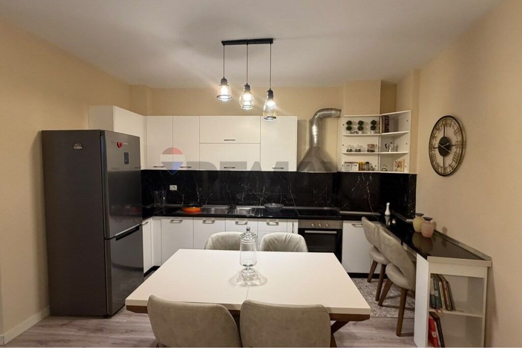 Jepet me qira apartament 2+1, Don Bosko