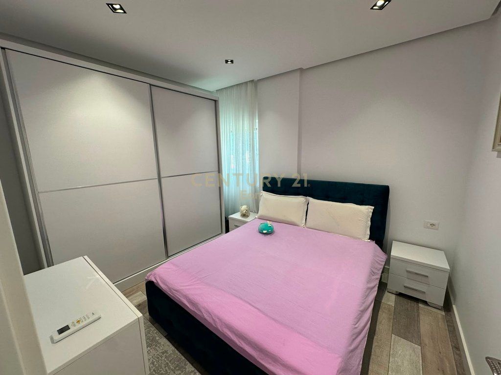 WE SELL APARTMENT WITH SEA VIEW 2+1 FURNISHED AT KAVAJA ROCK, DURRËS !