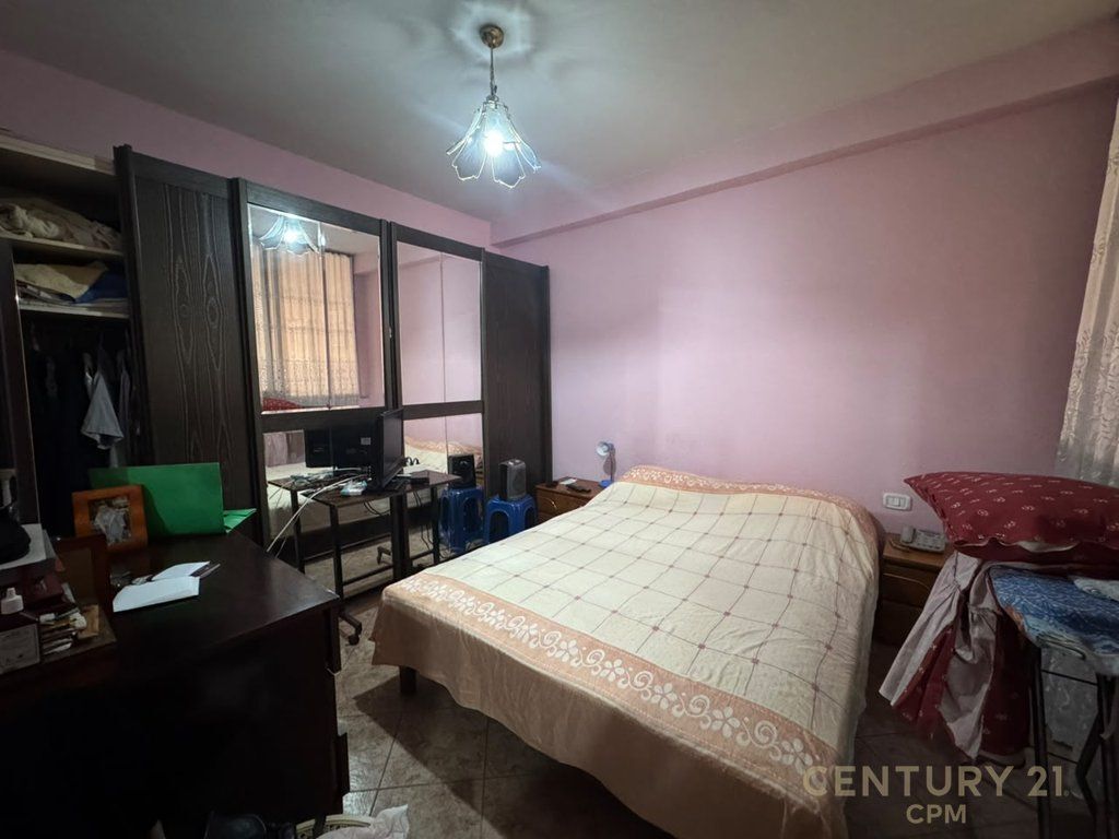 Apartament 2+1 per shitje te 21-Dhjetori