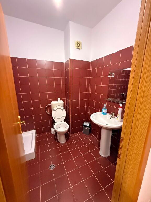 Apartament 1+1 per shitje Astir !