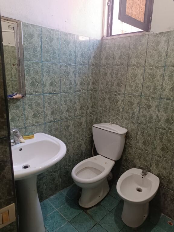 Qera | Garsoniere | Rruga Ramë Sadria | 300 €/muaj