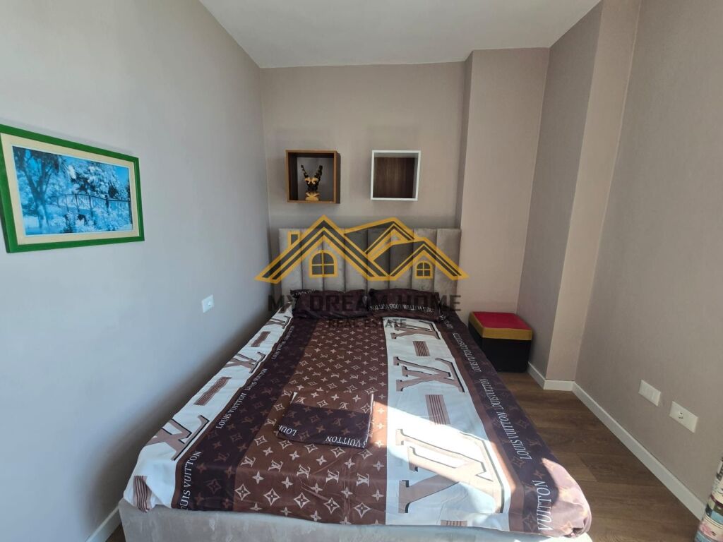 SHITET APARTAMENT TEK SHKEMBI KAVAJES DURRES!