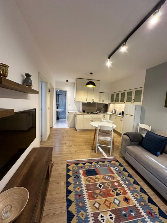 Apartment 1+1 me qira tek rruga e elbasanit