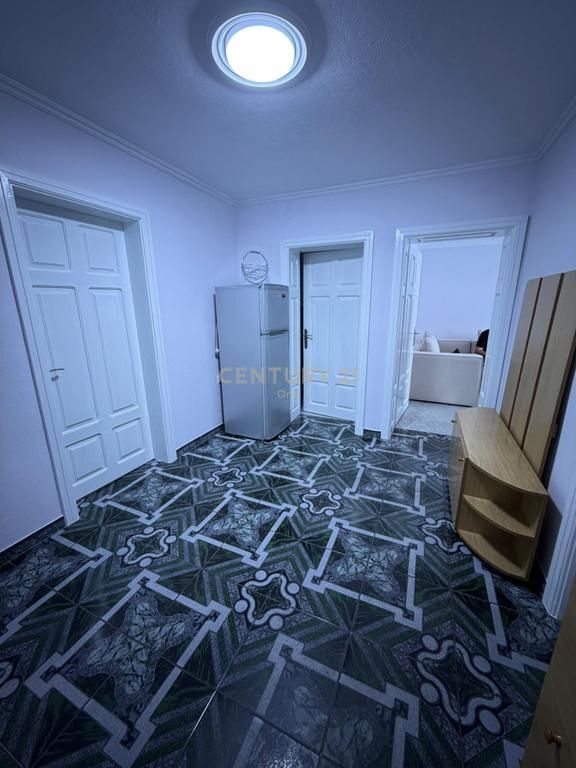 🏠 **AFFITTASI APPARTAMENTO 3+1 – VICINO AL VIAL ZOGU I**