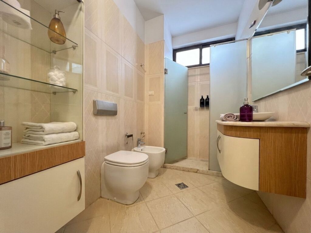 In vendita, Appartamento 3+1+2, Dritan Hoxha, Tirana
