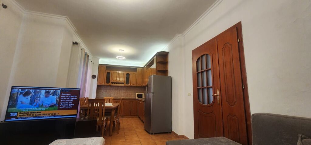 Apartament 2+1 me qira – Rruga Zonja Çurre, prane Shkolles se Baletit, Tiranë