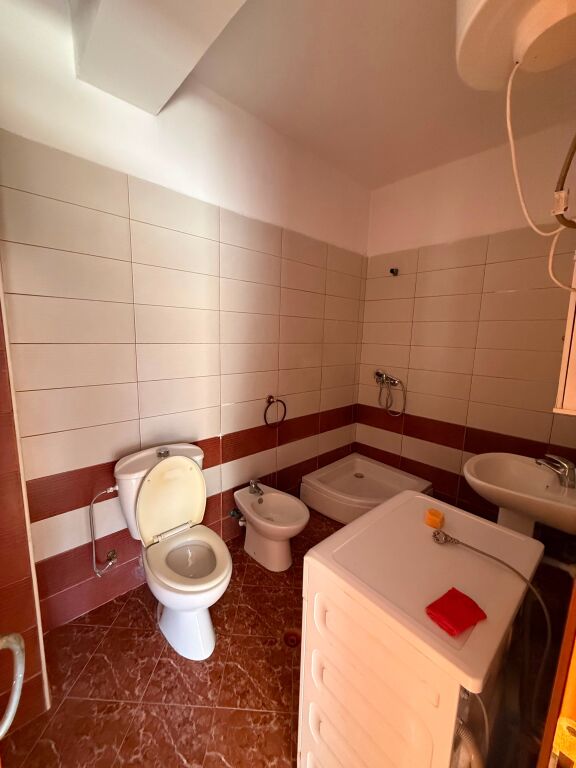 Appartamento 2+1 in vendita ad Astir