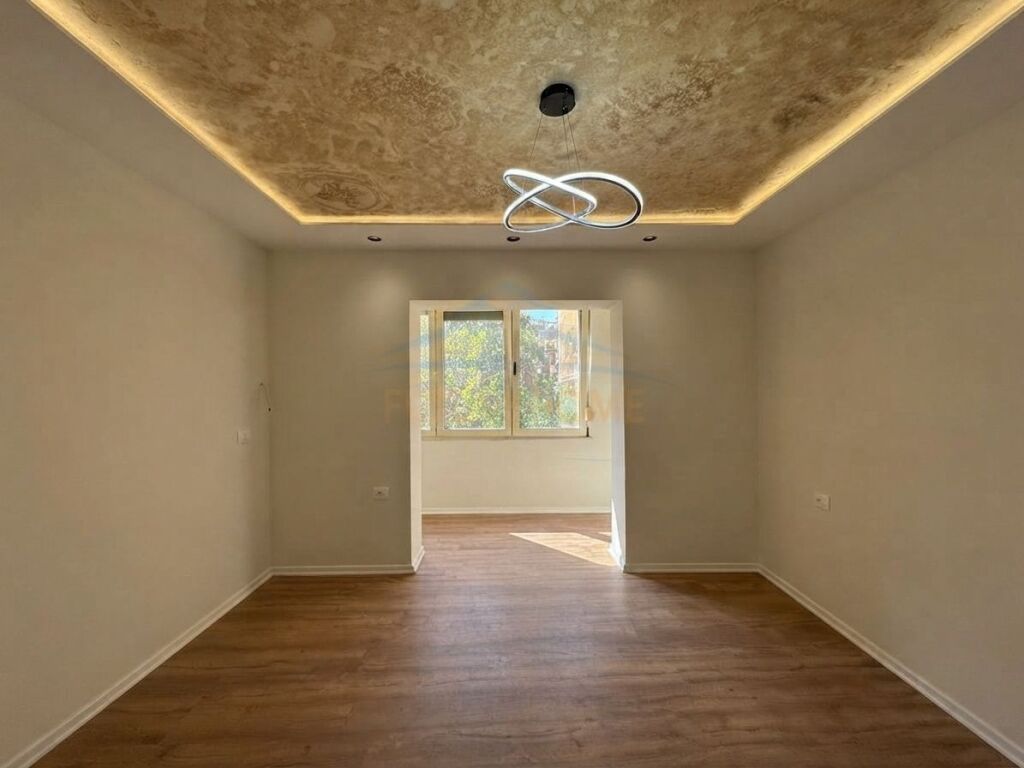 Shitet , Apartament 1+1 , Asim Vokshi , Tirane
