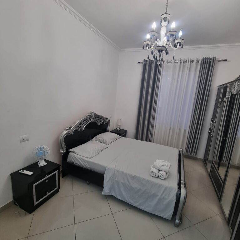 SUPER APPARTAMENTO IN AFFITTO A BLLOK, VICINO AI PALAZZI AGIMI F  ID 5580