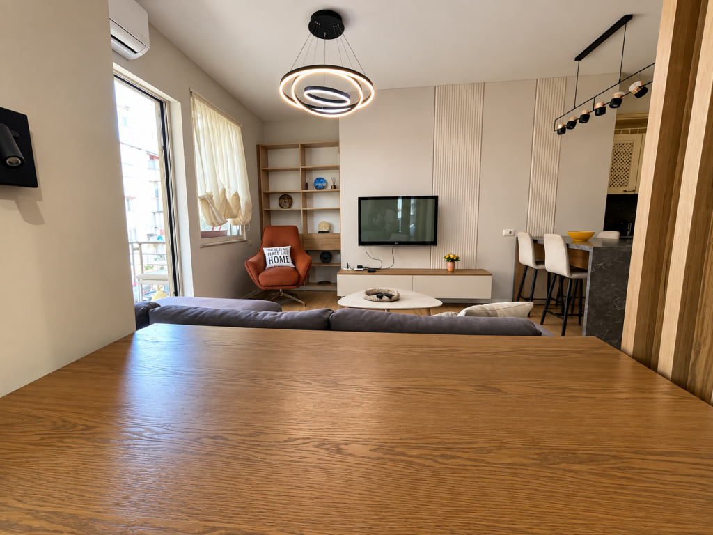 Qera, Apartament 2+1, Tregu Elektrik, Tiranë.