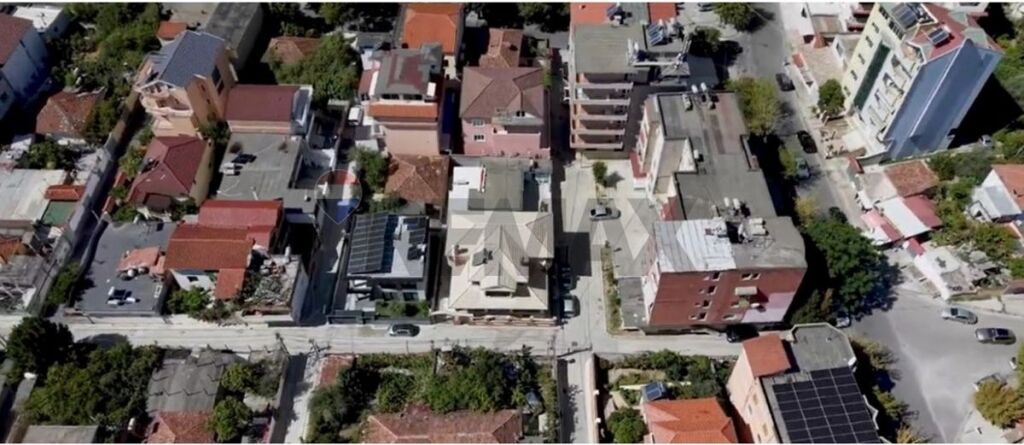 Jepet me qera vila 2 kateshe ne Elbasan