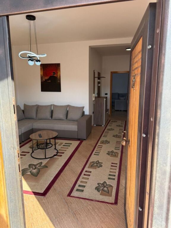 Villa floor 3+1 for rent 4th floor at 5 Maji!